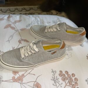 Vans Gray Casual Sneaker - Ortholite insole - barely worn - Womens size 7.5
